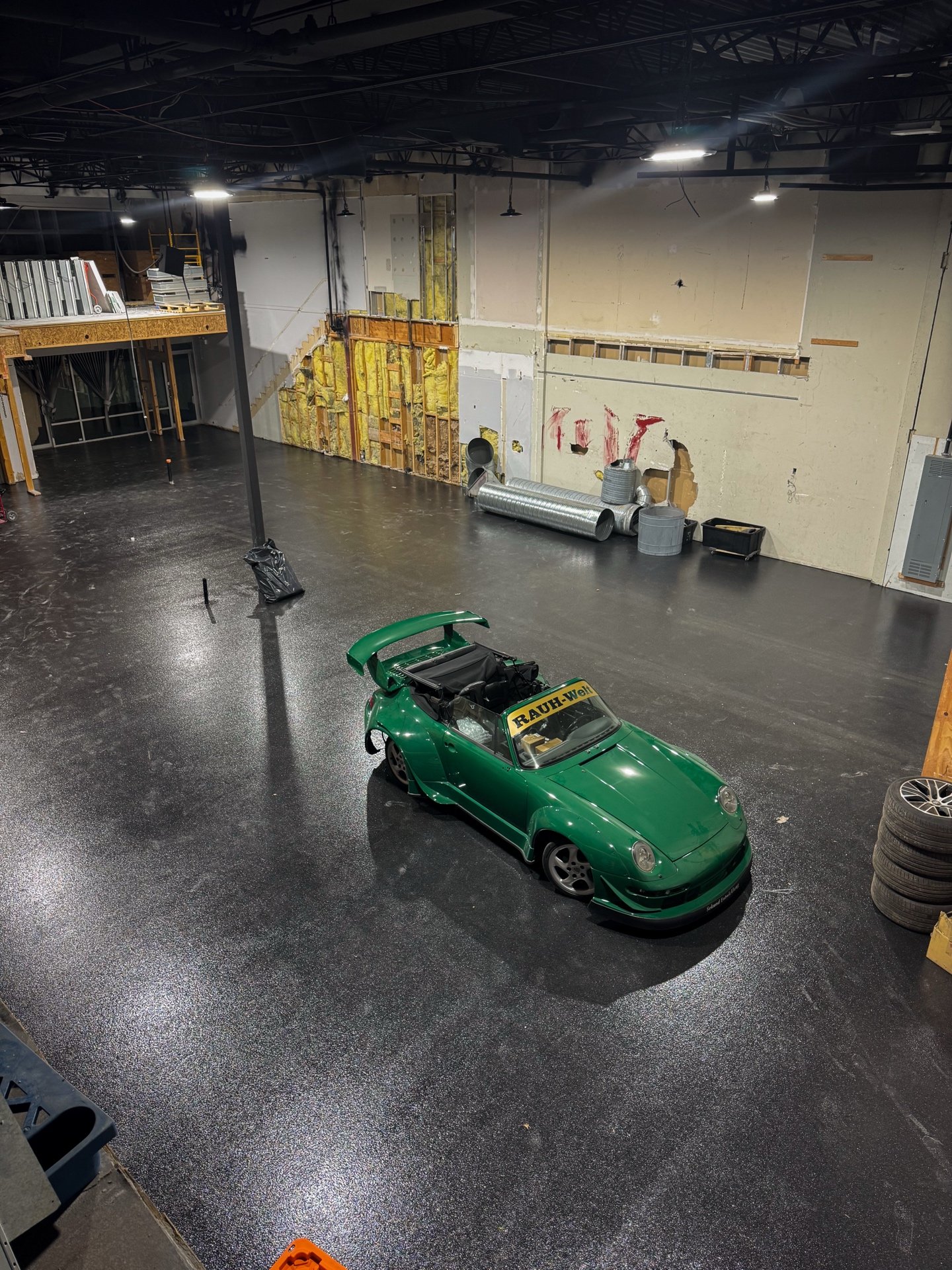 Commercial workshop epoxy floor in White Rock BC